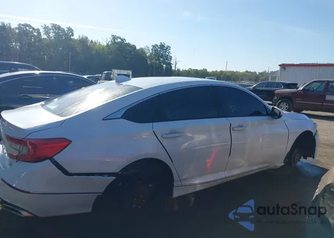 2020 Honda Accord Touring z USA, uszkodzony, nr VIN 1HGCV2F95LA005291